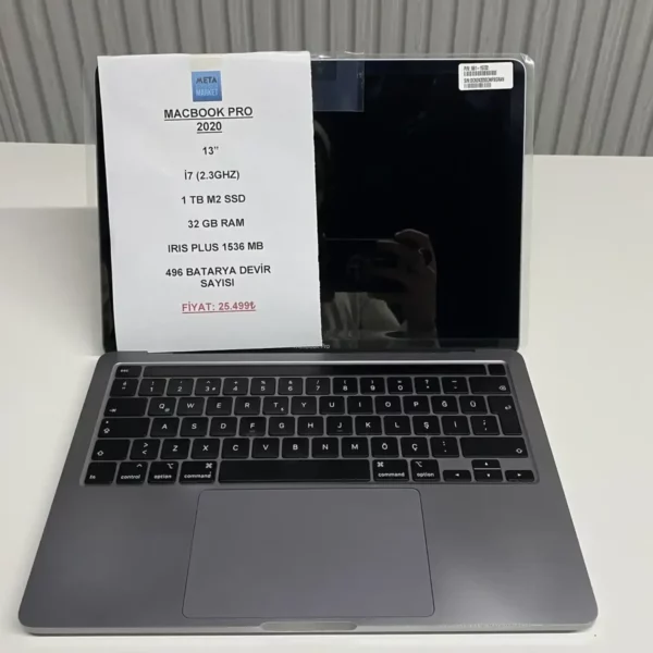 2020 MacBook PRO i7(2,3 Ghz) 1-TB SSD 32-GB RAM